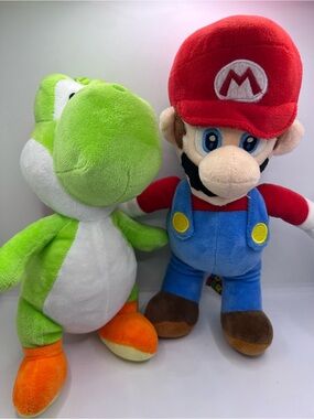 Set Of 2 Nintendo Super Mario Plush 2021 Mario And 2024 Yoshi Stuffed Animals